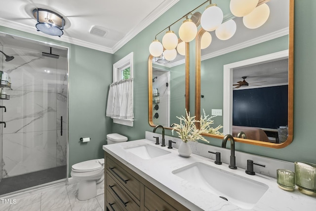 bathroom with a marble finish shower, marble look tile flooring, toilet, ceiling fan, and crown molding
