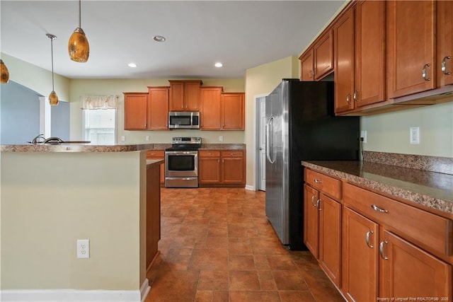 415 Highgrove Dr, Spring Lake, NC 28390 - photo 17