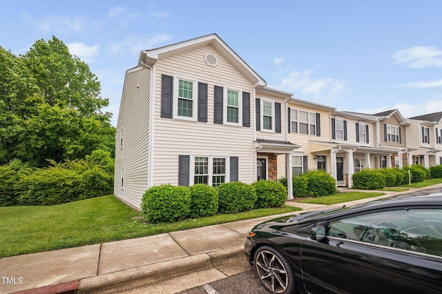 2018 Grassy Banks Dr, Raleigh, NC 27610 - photo 2
