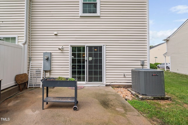 2018 Grassy Banks Dr, Raleigh, NC 27610 - photo 7