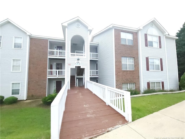 201-8 Waterdown Dr, Fayetteville, NC 28314 - photo 1