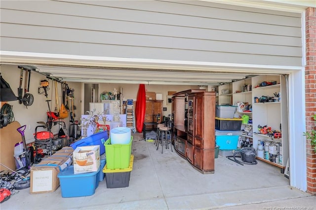 3119 Metthame Dr, Fayetteville, NC 28306 - view of garage