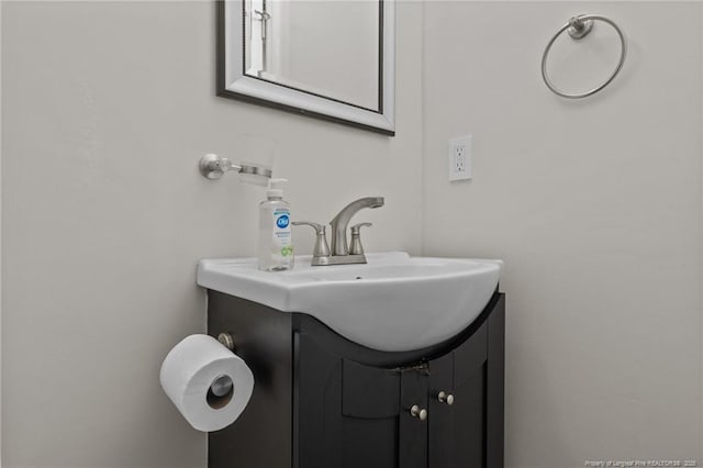 5712 Icarus Cir, Fayetteville, NC 28304 - bathroom with vanity