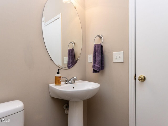 3507 Portico Ln, Durham, NC 27703 - bathroom featuring toilet