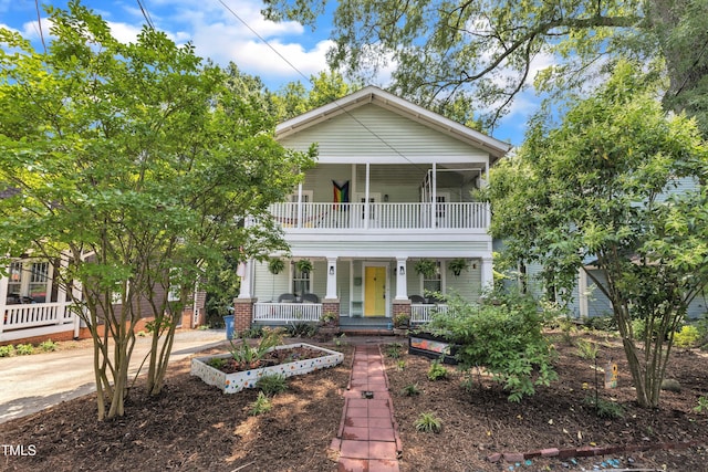 view of front of house with covered porch