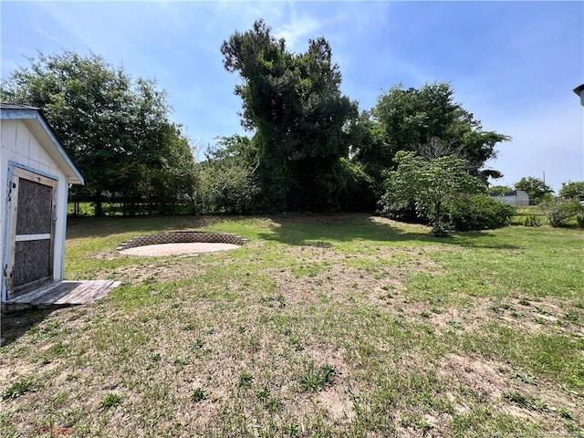 view of grassy yard