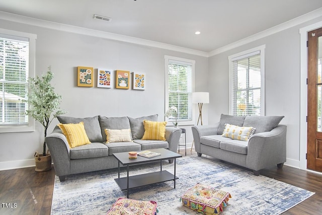 941 W Club Blvd, Durham, NC 27701 - living area with ornamental molding, wood finished floors, baseboards, and recessed lighting