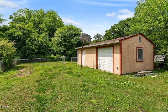 detached garage with driveway