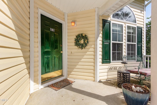 view of property entrance