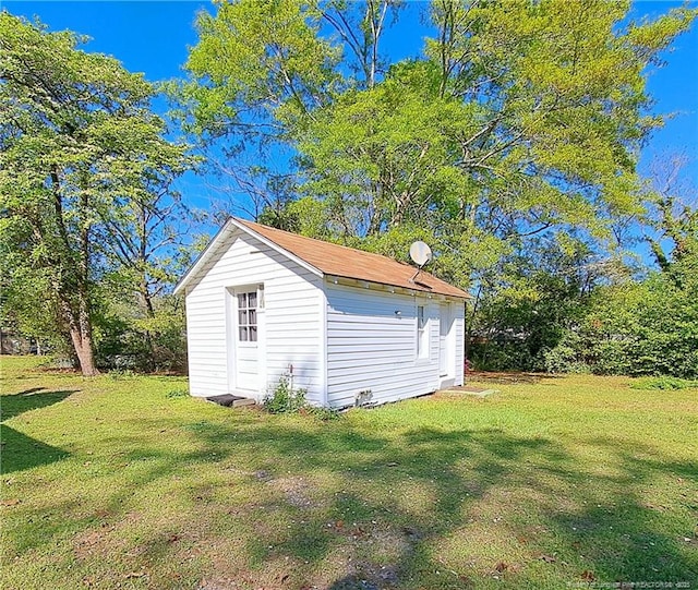 616 N Fulton St, Raeford, NC 28376 - view of shed