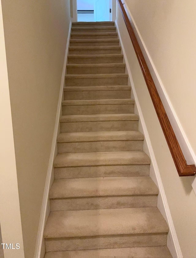 5804 Claribel Ct, Raleigh, NC 27612 - view of stairs