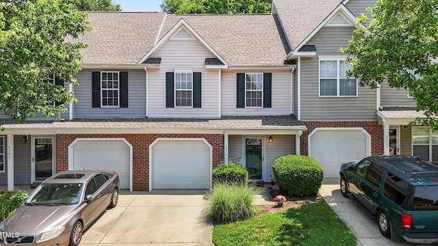 6361 Double Eagle Dr, Whitsett, NC 27377