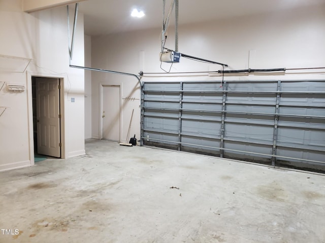 1711 Westbrook Dr NW, Wilson, NC 27896 - garage featuring a garage door opener