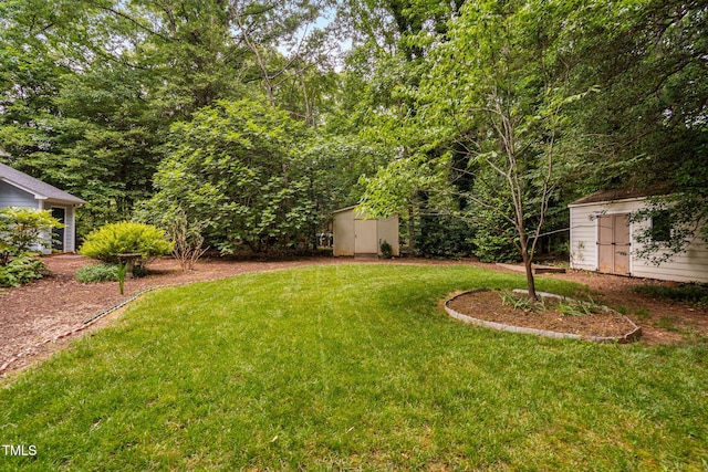 4004 Bamburgh Ln, Apex, NC 27539 - view of green lawn
