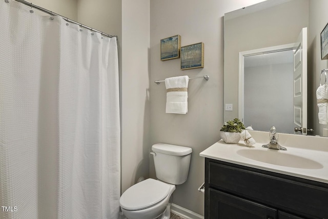 810 Richmont Grove Ln, Apex, NC 27523 - full bathroom with vanity and curtained shower