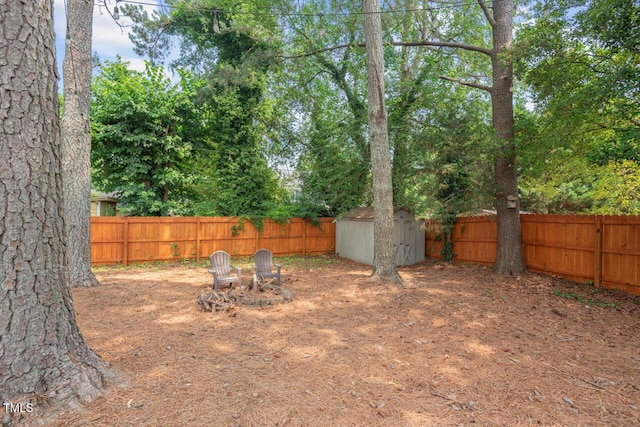6304 Ansley Ln, Raleigh, NC 27612 - view of fenced backyard