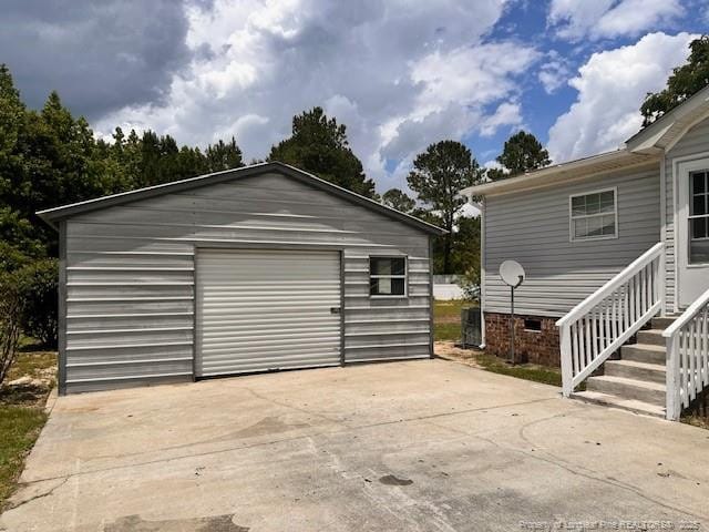 view of detached garage
