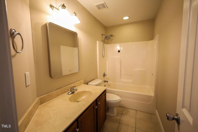 10 London Way, Spring Lake, NC 28390 - full bath with tile patterned flooring, toilet, vanity, shower / washtub combination, and baseboards
