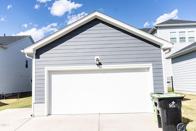 2918 Heirloom Way, Apex, NC 27502 - garage featuring driveway