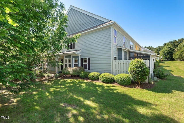3002 Bartlett Cir, Hillsborough, NC 27278 - view of side of home
