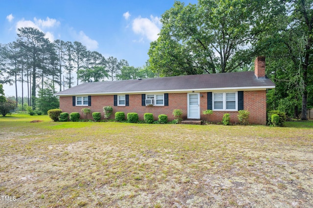 202 Hamilton Rd, Bunnlevel, NC 28323 - photo 1