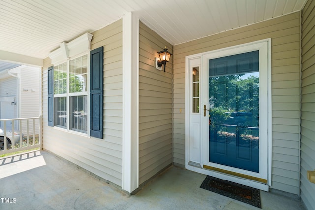 5312 Suntan Lake Dr, Raleigh, NC 27610 - entrance to property with a porch