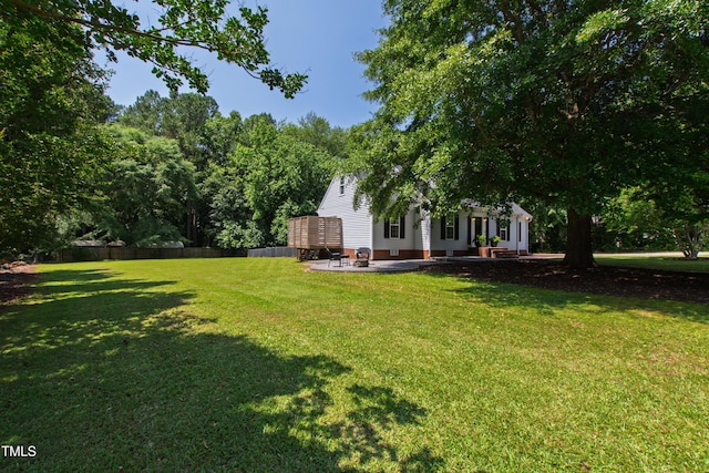 5413 Lower Creek Ct, Apex, NC 27539 - view of yard featuring mail area and a patio