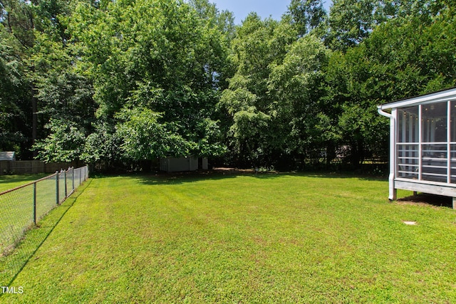 5413 Lower Creek Ct, Apex, NC 27539 - view of yard with a sunroom
