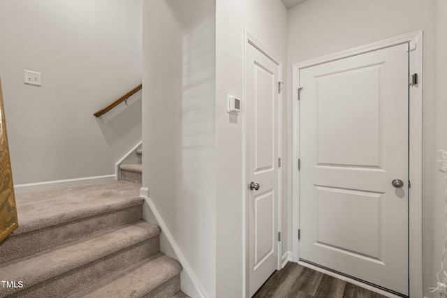 6618 Perry Creek Rd, Raleigh, NC 27616 - view of staircase