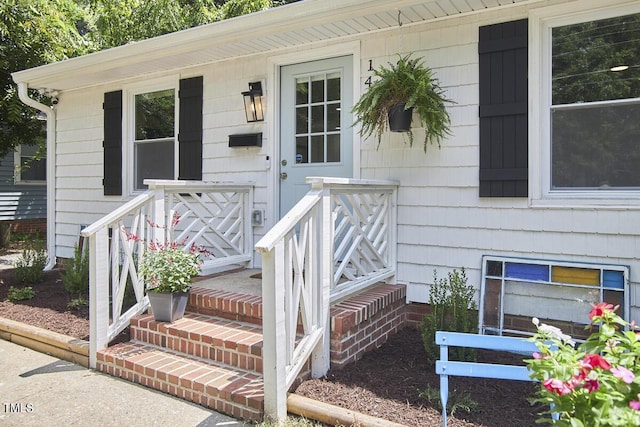view of property entrance