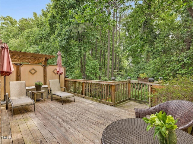 3347 Ridgecrest Ct, Raleigh, NC 27607 - wooden terrace featuring a pergola