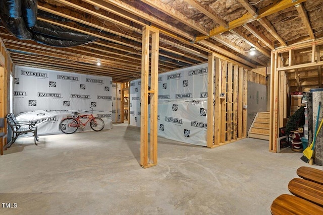 213 Preatonwood Dr, Apex, NC 27539 - unfinished below grade area with stairway