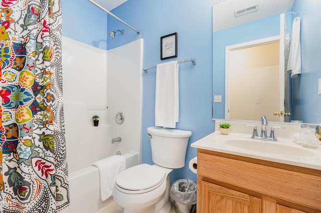 109 Troyer Pl, Apex, NC 27502 - bathroom featuring vanity, shower / bath combination with curtain, and toilet