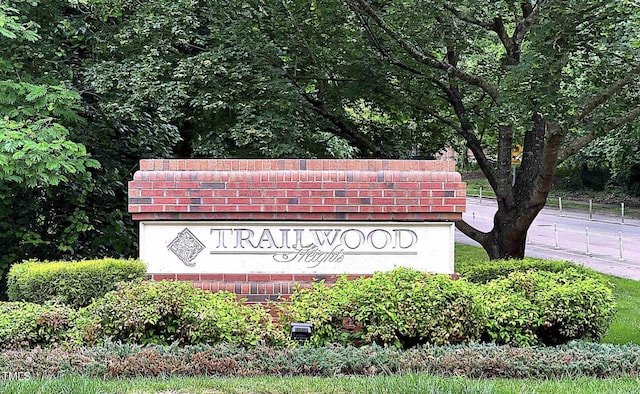 1851 Trailwood Heights Ln Unit 204, Raleigh, NC 27603 - view of community sign