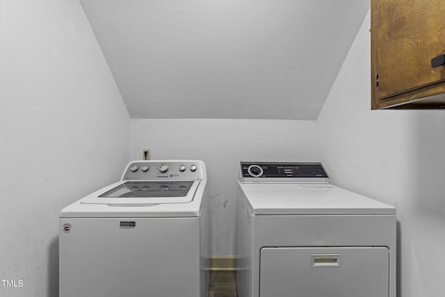 2840 Mattlyn Ct, Raleigh, NC 27613 - laundry area featuring washing machine and dryer and cabinet space