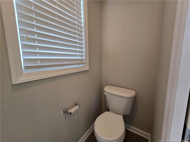 1019 Canter Ln, Hope Mills, NC 28348