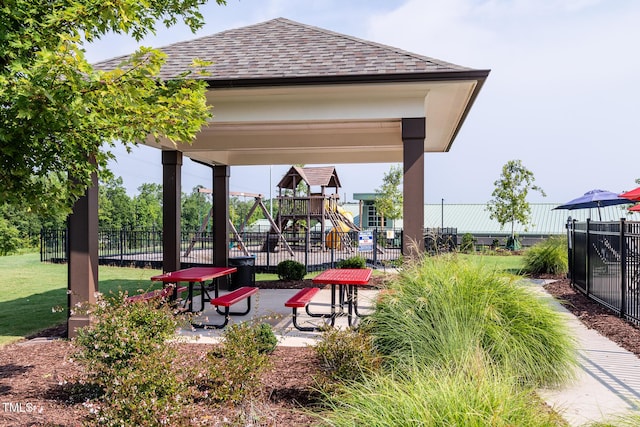 2837 Milano Ave, Apex, NC 27502 - view of property's community