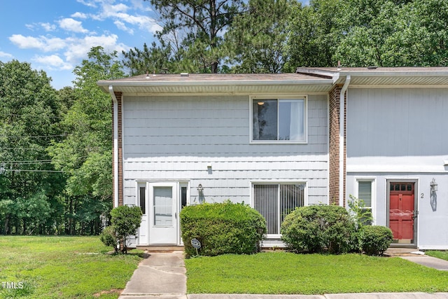 1304 Seaton Rd Unit 1, Durham, NC 27713 - view of front facade with a front yard