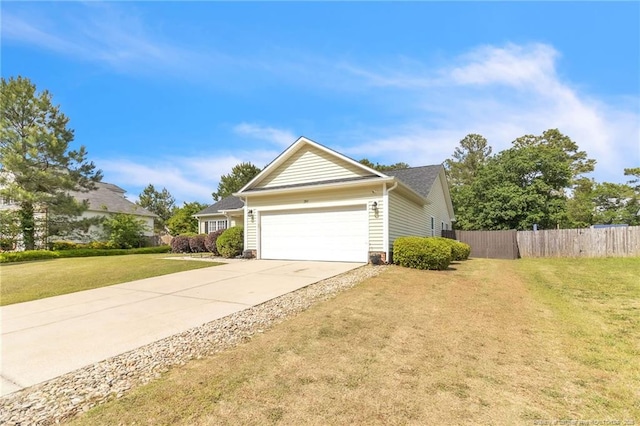 view of front facade with an attached garage and concrete driveway