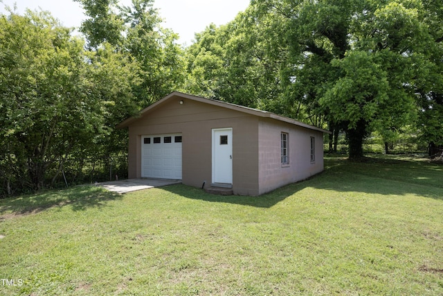 107 Rencher St, Hillsborough, NC 27278 - detached garage featuring driveway