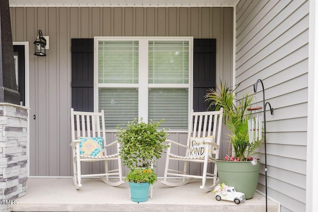 176 Lowery Ln, Benson, NC 27504 - property entrance featuring a porch