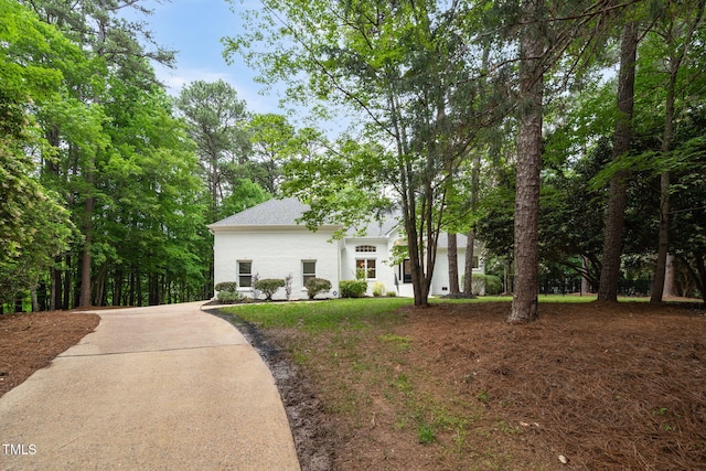 12301 Hardee Rd, Raleigh, NC 27614 - view of front facade featuring driveway