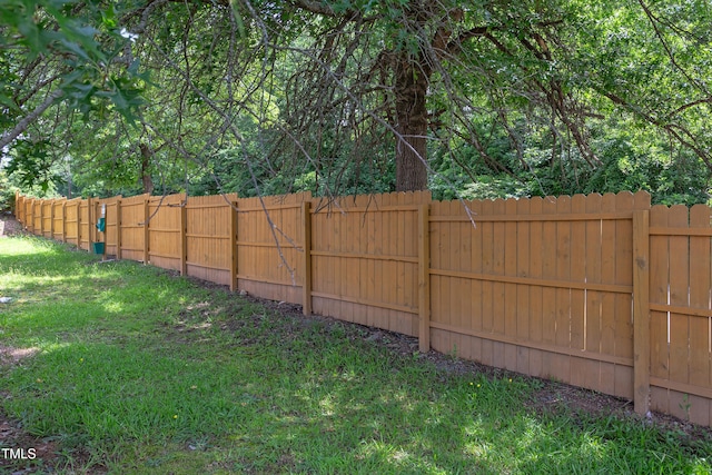 1309 Hudson Ave Unit D12, Durham, NC 27705 - view of fenced backyard