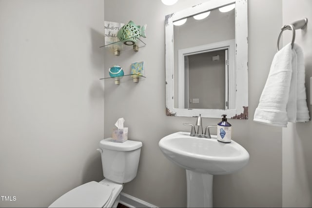 633 Copper Beech Ln, Wake Forest, NC 27587 - bathroom with toilet