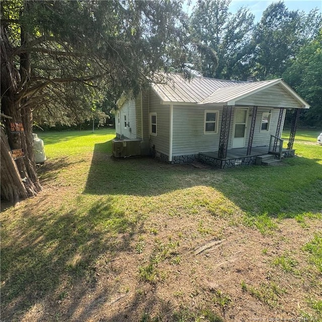 88 Turkey Branch Rd, Fairmont, NC 28340 - photo 3