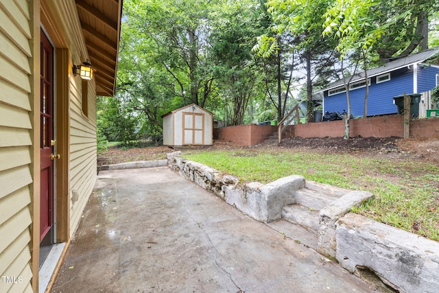 1008 Dorothea Dr, Raleigh, NC 27603 - view of patio