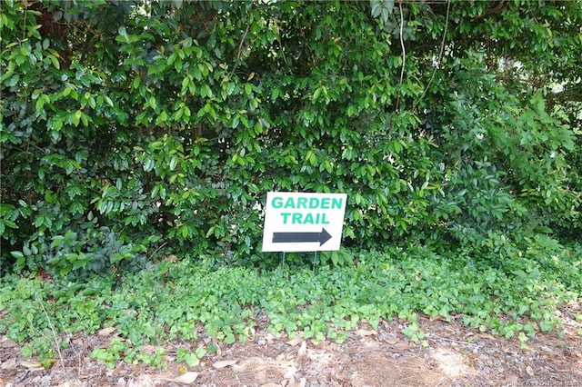 706 Riverside Dr, Lumberton, NC 28358 - exterior view