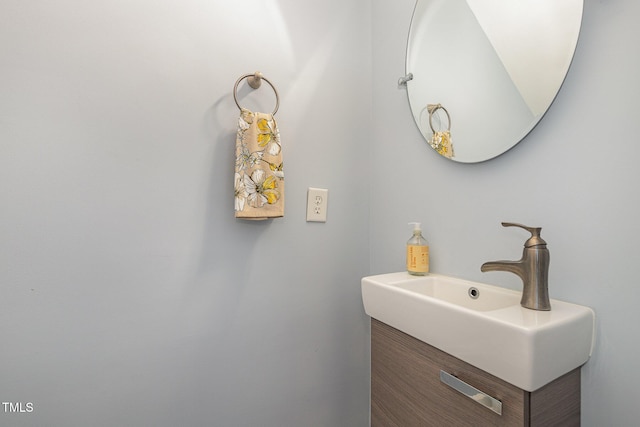 8004 Thrush Ridge Ln, Raleigh, NC 27615 - bathroom featuring vanity