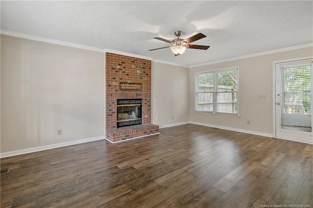 994 Eastman Rd, Fayetteville, NC 28314 - unfurnished living room featuring dark wood finished floors, plenty of natural light, ceiling fan, crown molding, and baseboards