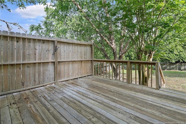 994 Eastman Rd, Fayetteville, NC 28314 - view of wooden terrace